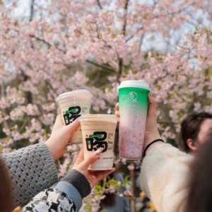益禾堂樱花季营销引爆校园，奶茶品牌如何玩转年轻化营销