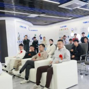 原卫生部副部长殷大奎调研干细胞再生医学研发获高度认可