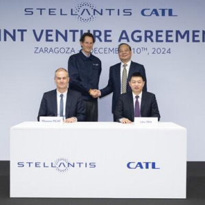 宁德时代与Stellantis共建西班牙电池工厂 投资41亿欧元年产能50吉瓦时