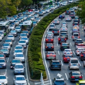 金融创新赋能实体经济发展，租赁服务助力产业升级转型