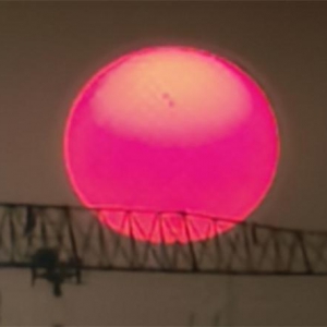 退休警官用镜头记录生活之美 摄影技艺见证时代变迁