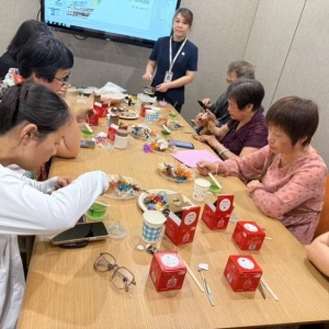 福州台江支公司举办香薰手作活动回馈客户